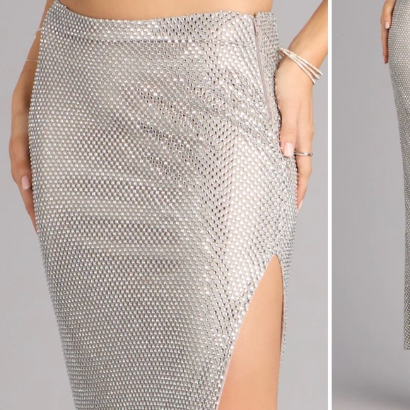 Windsor Cue The Sparkle Rhinestone Fishnet Maxi Skirt Brand New with Tags- Small - Picture 3 of 9